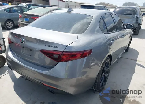 2020 Alfa Romeo Giulia Rwd z USA, uszkodzony, nr VIN ZARFAMAN3L7625163